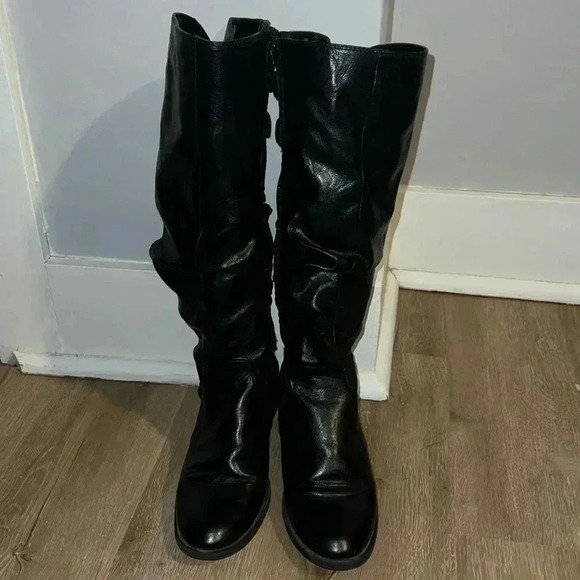 LOFT Shoes - Loft Knee high boots